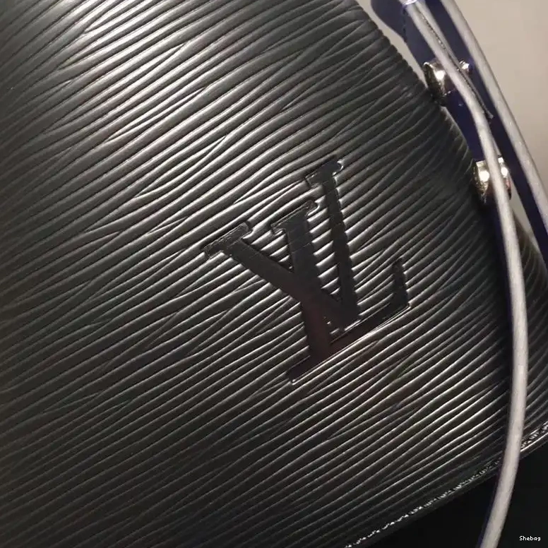 Bags LV 19B570367 0809